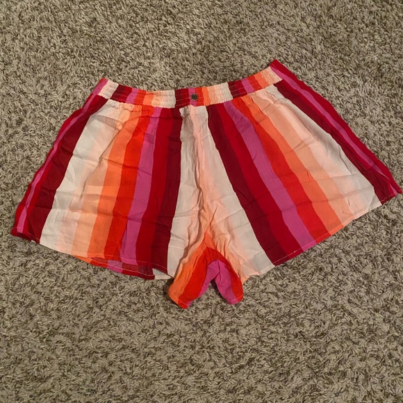 Billabong striped Shorts - Picture 2 of 3